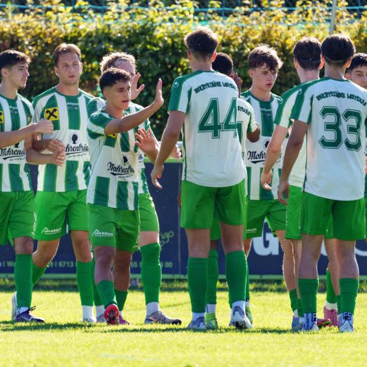 Aufsteiger Austria Lustenau Amateure feiert ersten Saisonsieg.