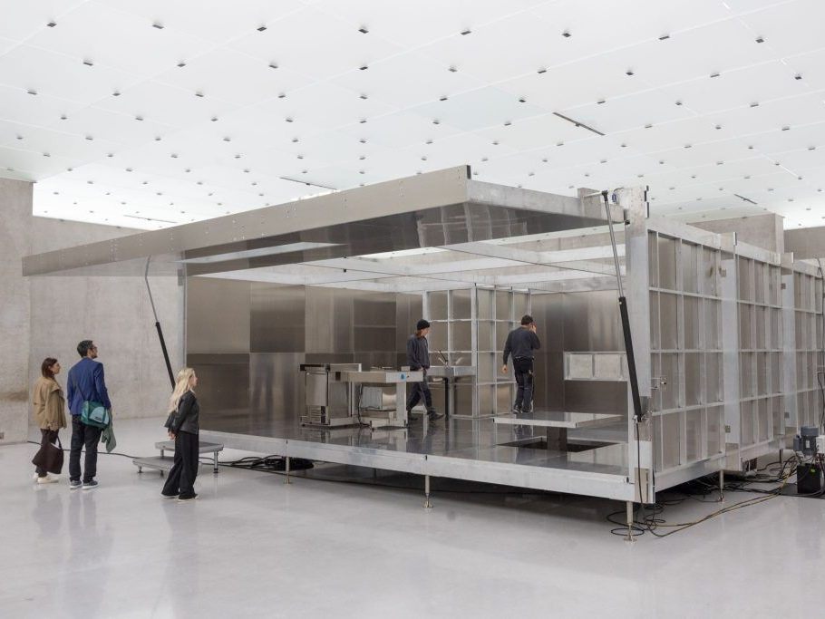 Wor-ber-die-Mitarbeiter-im-Kunsthaus-Bregenz-schweigen-m-ssen