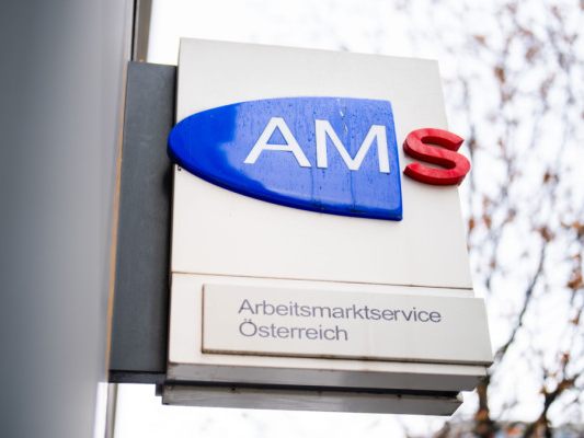 Seit 30 Monaten steigen die Arbeitslosenzahlen