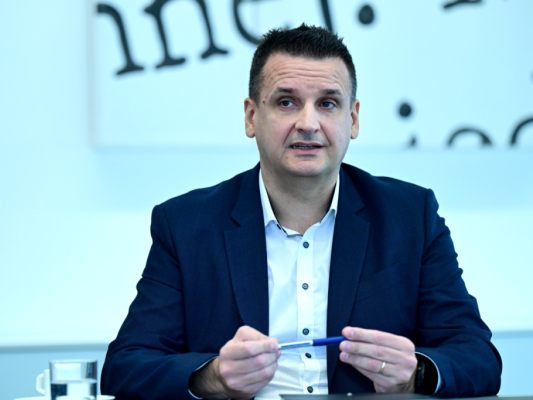 Bank-Austria-Interesse-an-Wertpapieren-steigt