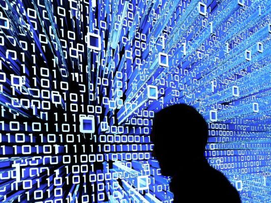 AMD-liefert-KI-Chips-an-OpenAI-und-bietet-Anteile-an