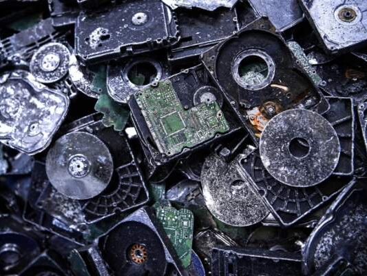 Seltene Erden stecken in vielen alten Computerteilen Seltene Erden stecken in vielen alten Computerteilen