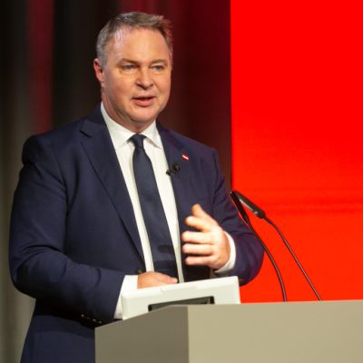 SPÖ-Chef Babler will "gerecht" sparen