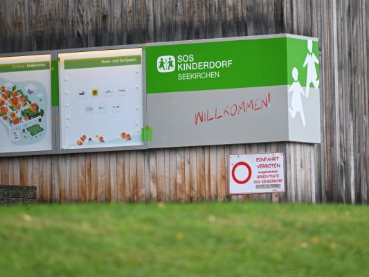 SOS-Kinderdorf steht seit Wochen im Rampenlicht