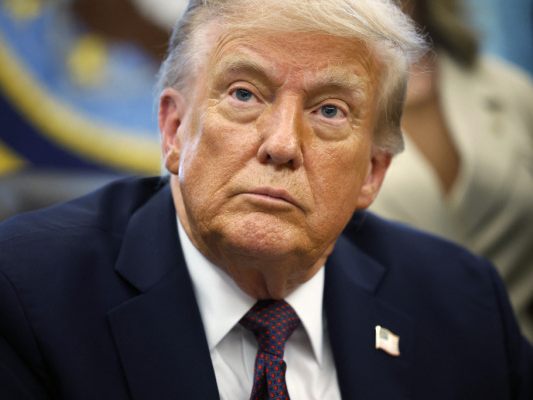 Trump begründete den Einsatz mit dem Schutz der Einwanderungsbehörde