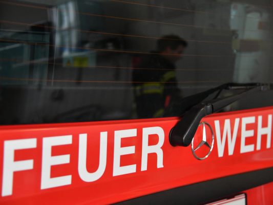 Die Feuerwehr musste einen brennenden Müllraum löschen