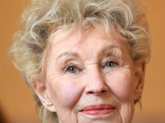 Lotte Ledl wurde vor allem durch Fernsehrollen bekannt