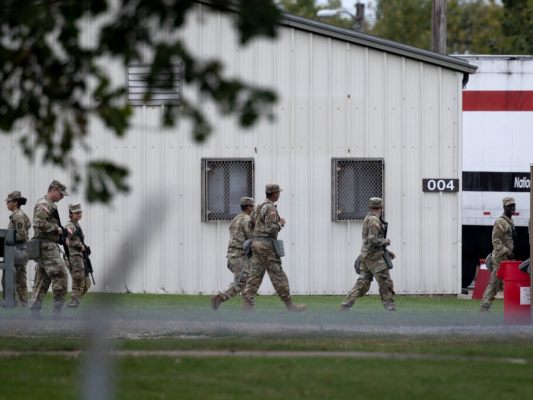200 Nationalgardisten aus Texas in Illinois eingetroffen