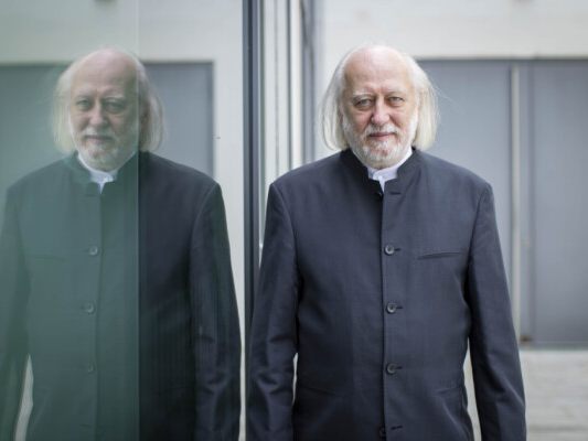 Krasznahorkai ist der zweite Literaturnobelpreisträger aus Ungarn Krasznahorkai ist der zweite Literaturnobelpreisträger aus Ungarn