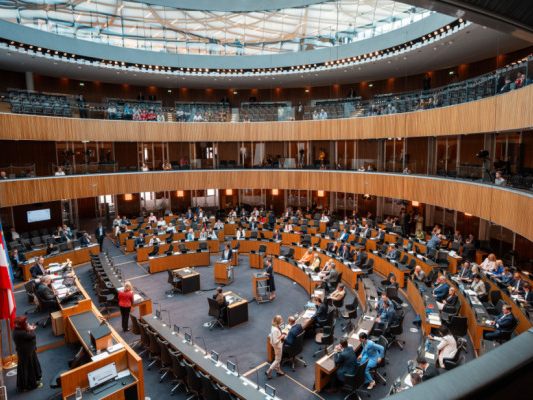 Der Nationalrat tagt wieder