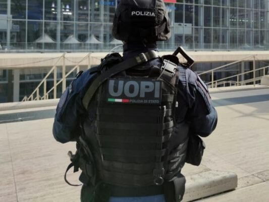 Auch Mitglieder der Antiterror-Einheit UOPI waren im Einsatz Auch Mitglieder der Antiterror-Einheit UOPI waren im Einsatz