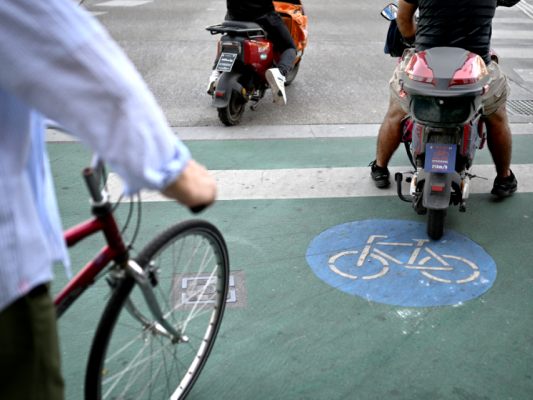 Auch neue Vorschriften für E-Scooter und E-Bikes Auch neue Vorschriften für E-Scooter und E-Bikes