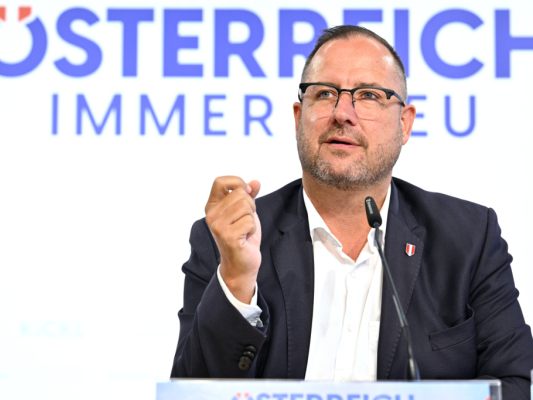 Hafenecker (FPÖ) will Aufklärung in Causa Pilnacek Hafenecker (FPÖ) will Aufklärung in Causa Pilnacek