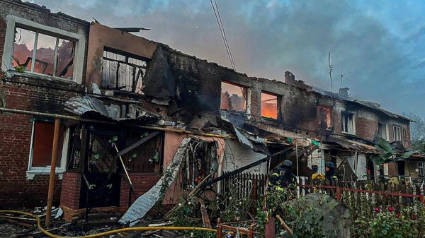 Schäden nach russsichen Angriffen auf ukrainische Region Sumy (Archiv)