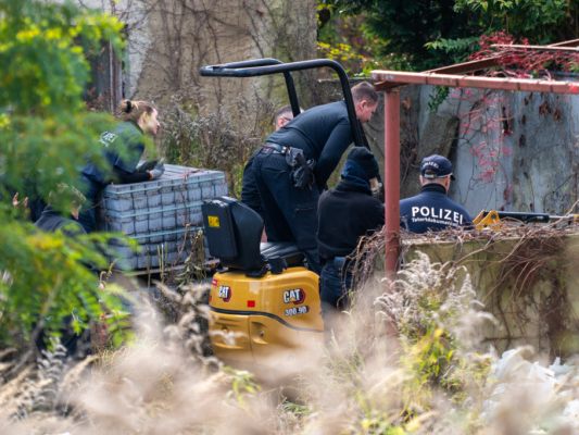 Auswertung wird voraussichtlich mehrere Wochen in Anspruch nehmen Auswertung wird voraussichtlich mehrere Wochen in Anspruch nehmen