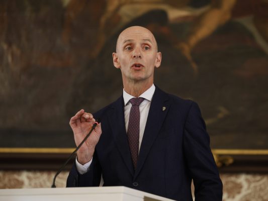Ehrenhöfer will gerechte Verteilung von Lasten und Einnahmen