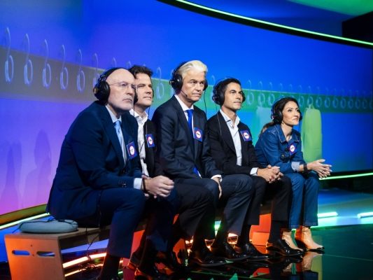 Umfrage-sieht-Kopf-an-Kopf-Rennen-bei-Niederlande-Wahl