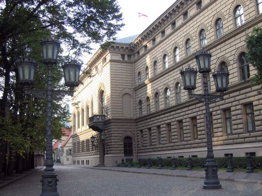 Lettlands-Parlament-f-r-Austritt-aus-Frauenschutz-Abkommen