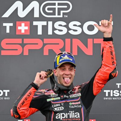 Marco Bezzecchi fuhr in der letzte Runde zum Sieg