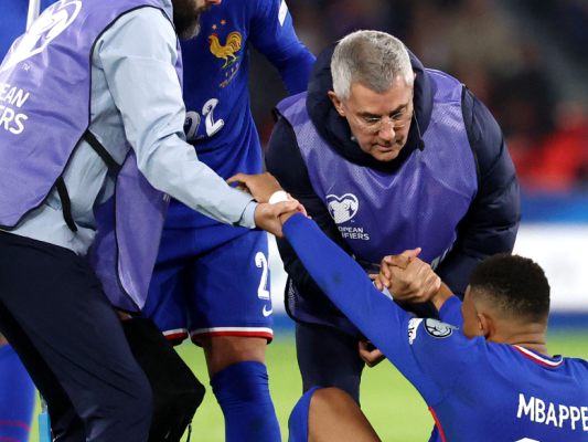Mbappé muss für Island passen Mbappé muss für Island passen