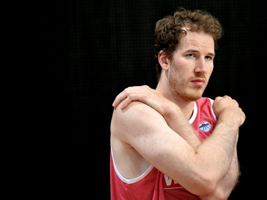 Jakob Pöltl ist rechtzeitig zum NBA-Start fit Jakob Pöltl ist rechtzeitig zum NBA-Start fit
