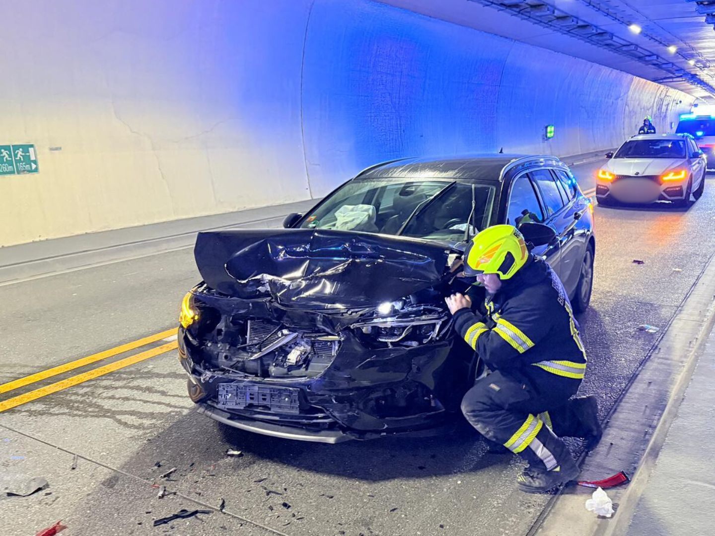 Unfall im Pfändertunnel.