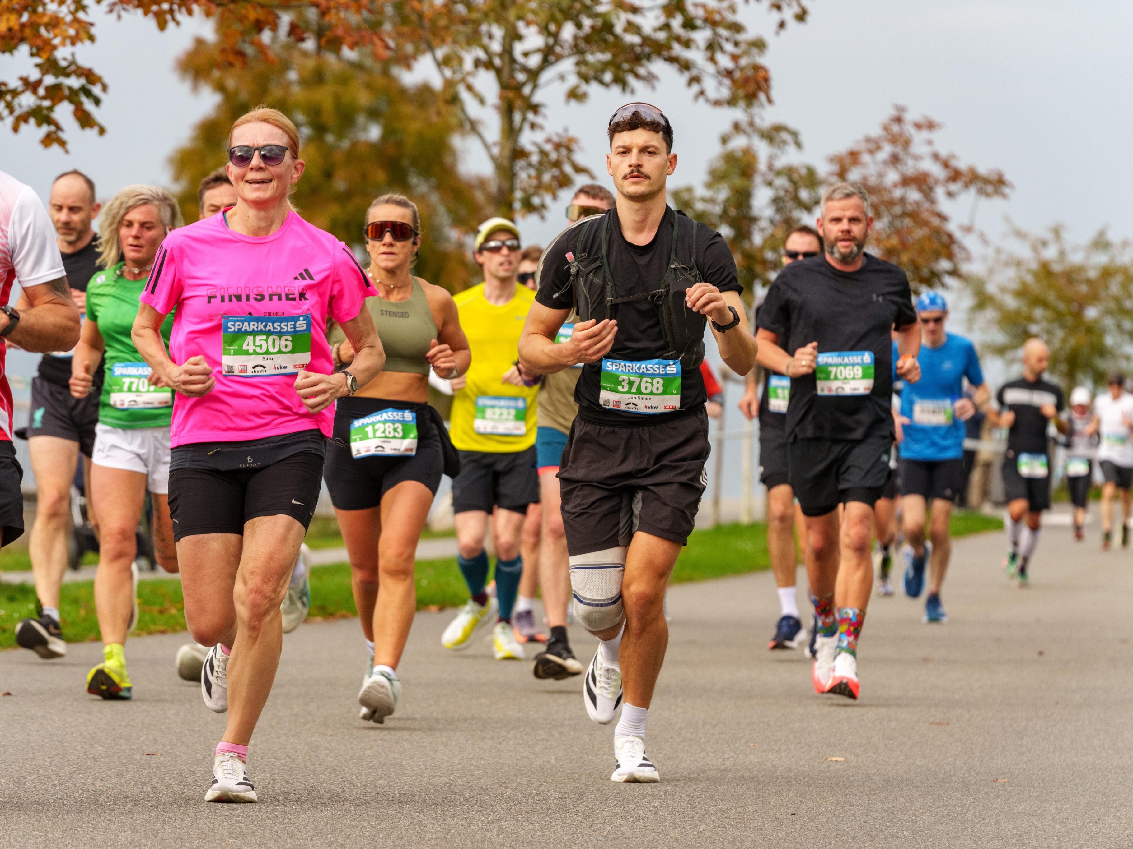 Rund 12.000 Läufer waren dieses Jahr beim 3-Länder-Marathon dabei. Rund 12.000 Läufer waren dieses Jahr beim 3-Länder-Marathon dabei.