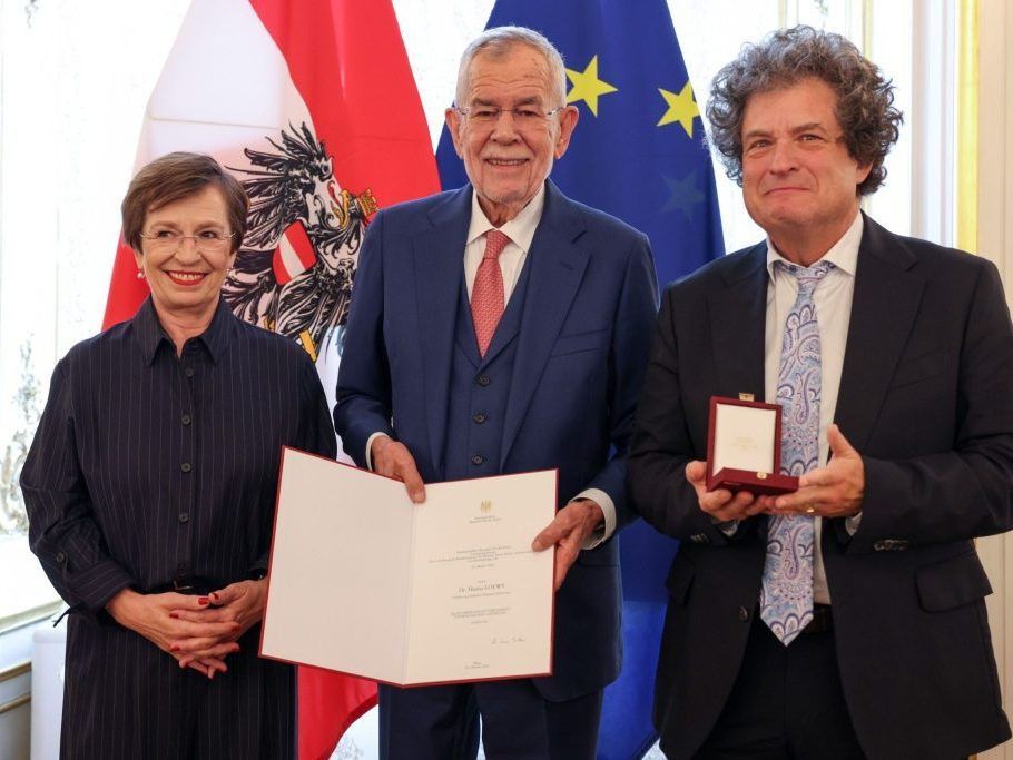 Renommierte-Auszeichnung-f-r-Hanno-Loewy