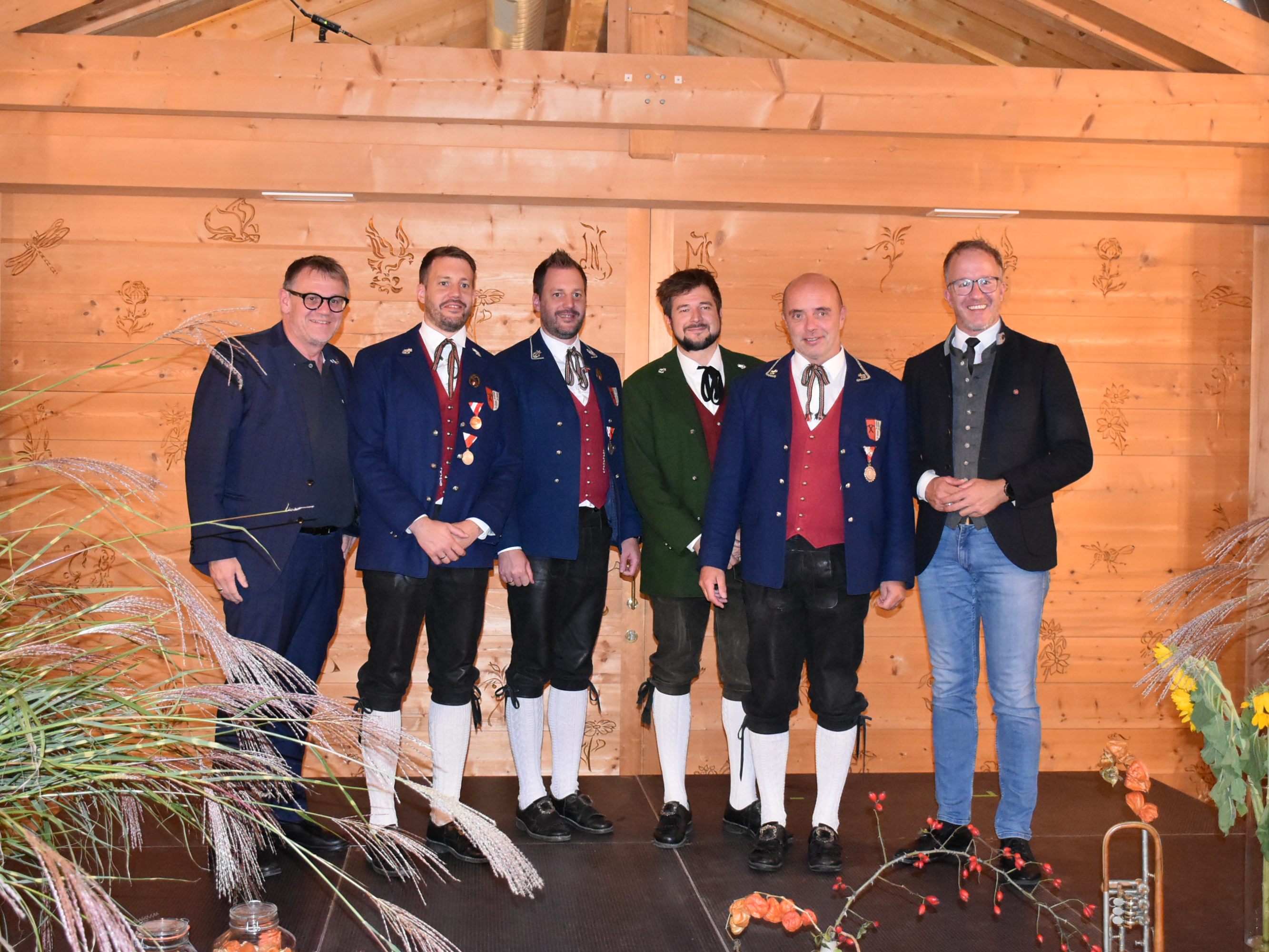 Ehrung-f-r-verdienstvolle-Musikanten-der-HM-Dalaas-und-Wald-a-A-
