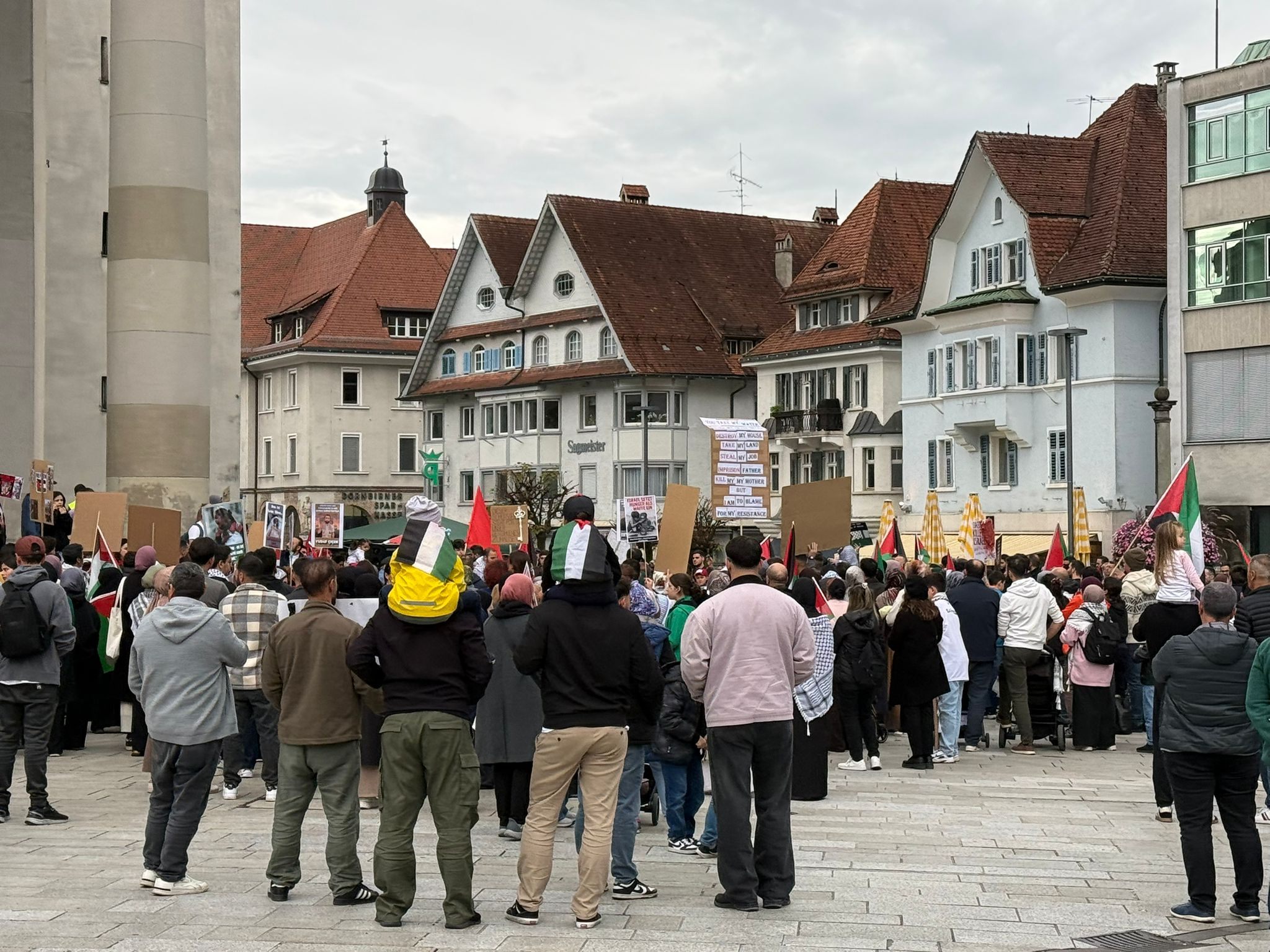 Pro-Pal-stina-Demo-am-Dornbirner-Marktplatz