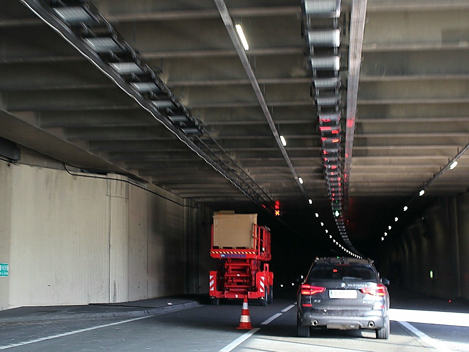 Pfändertunnel: Sperre der Weströhre sorgt für Staugefahr