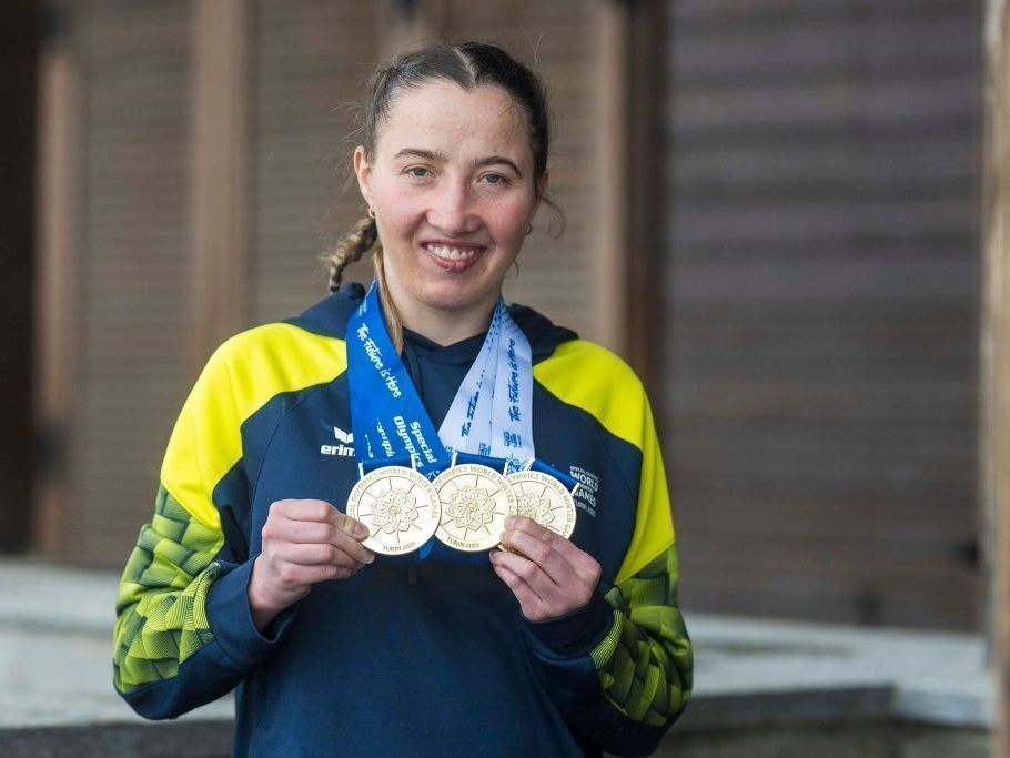 Jasmin-Heim-ber-hrt-mit-Herz-Mut-und-drei-Goldenen-ganz-sterreich