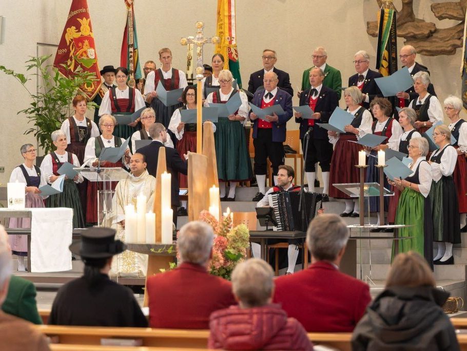 Lustenauer-Tracht-stand-im-Mittelpunkt