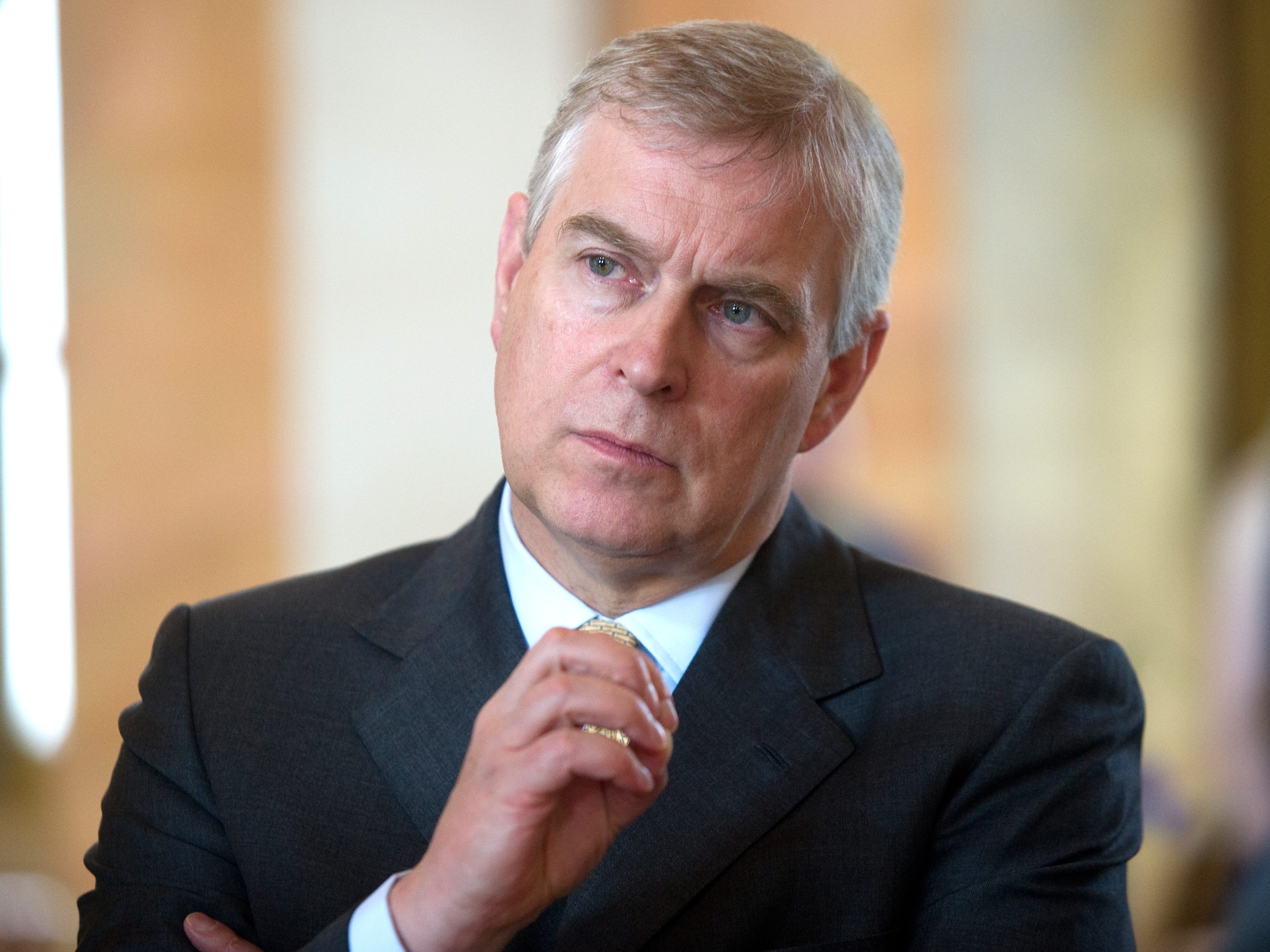Prinz Andrew bei einem Besuch der Universität Göttingen im Jahr 2014. Prinz Andrew bei einem Besuch der Universität Göttingen im Jahr 2014.