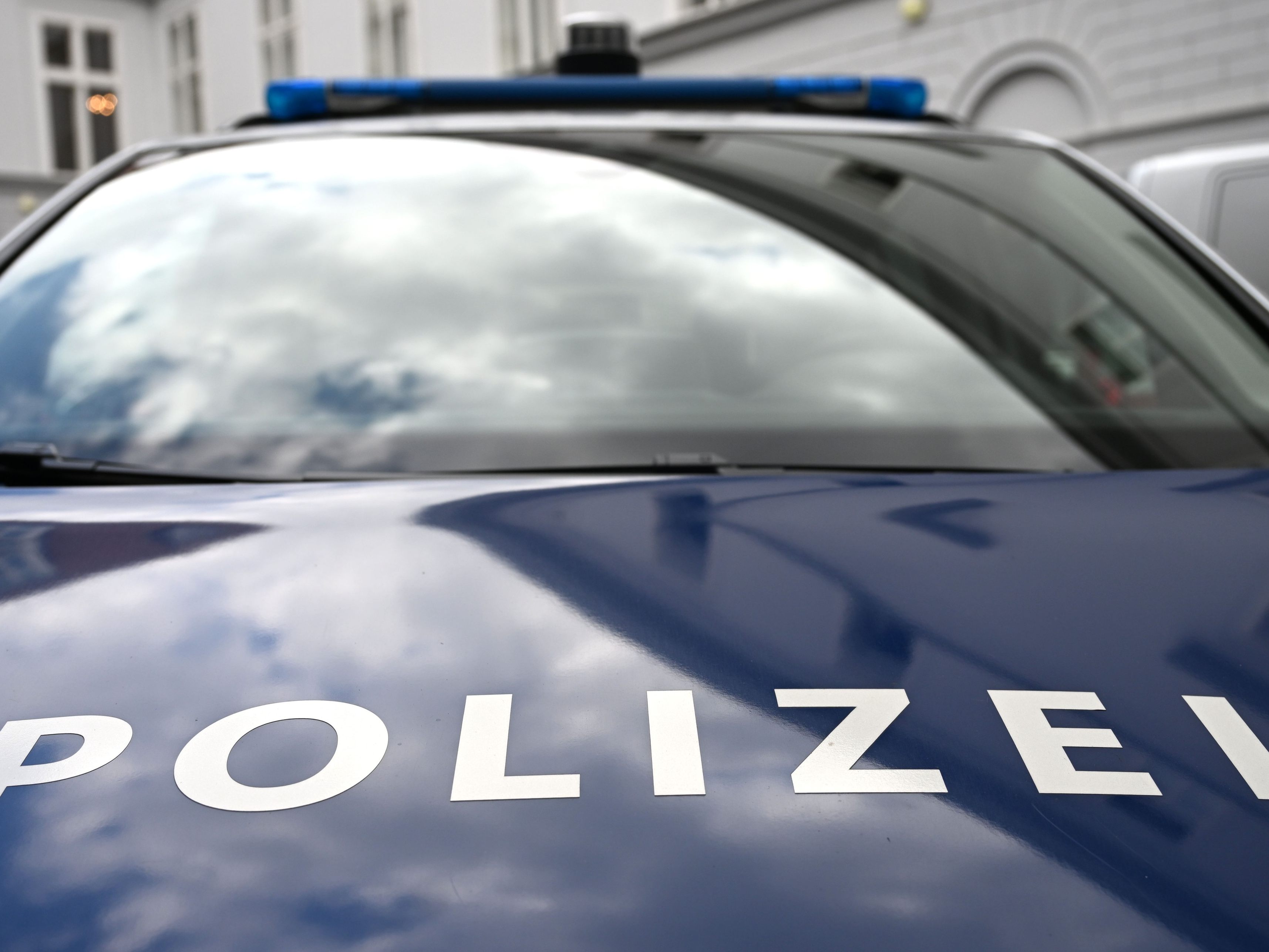 Die Gemeinde fordert eine vollständige Aufklärung. Die Gemeinde fordert eine vollständige Aufklärung.