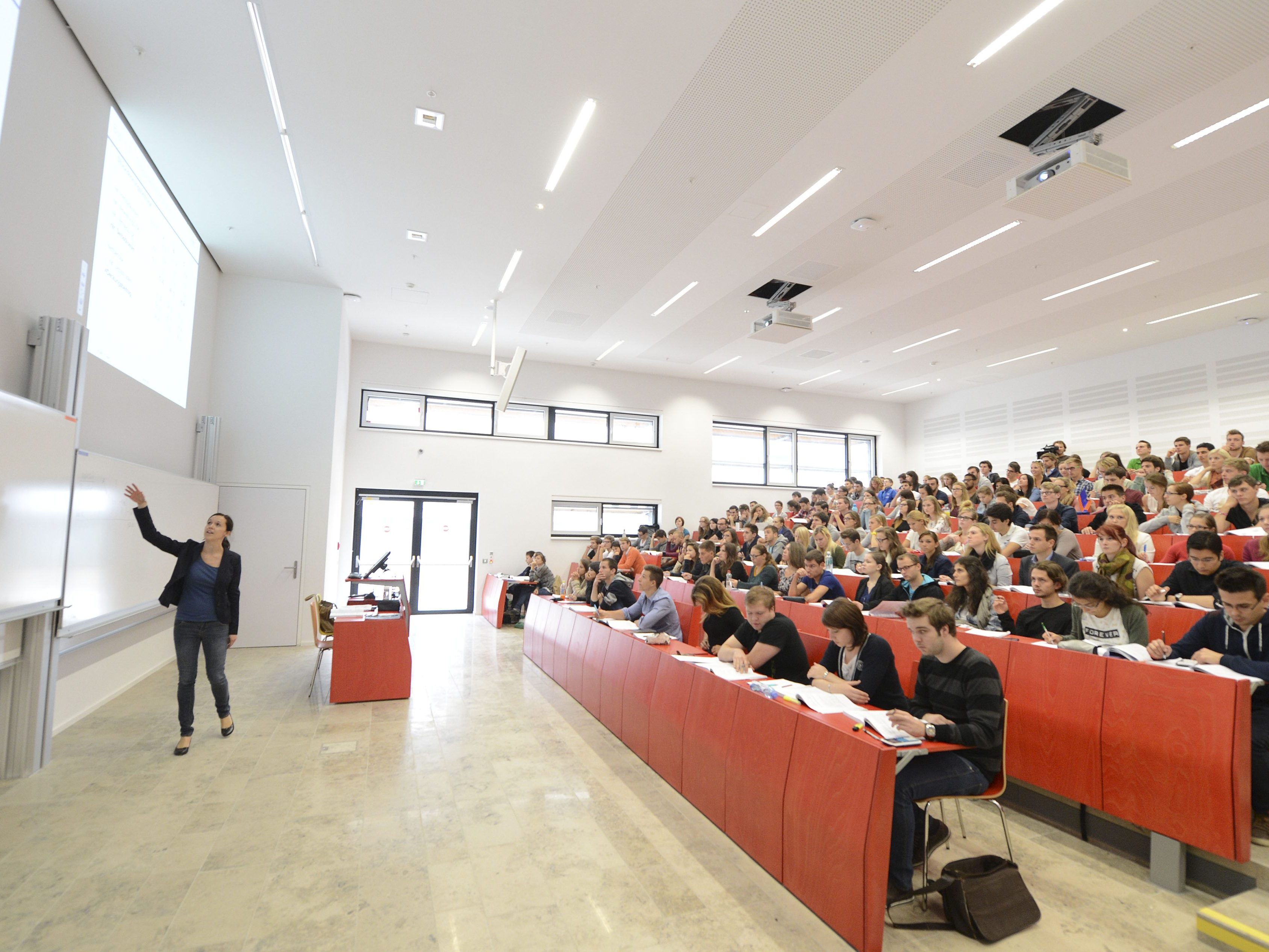 Das neue Masterstudium soll im Herbst 2026 beginnen. Das neue Masterstudium soll im Herbst 2026 beginnen.