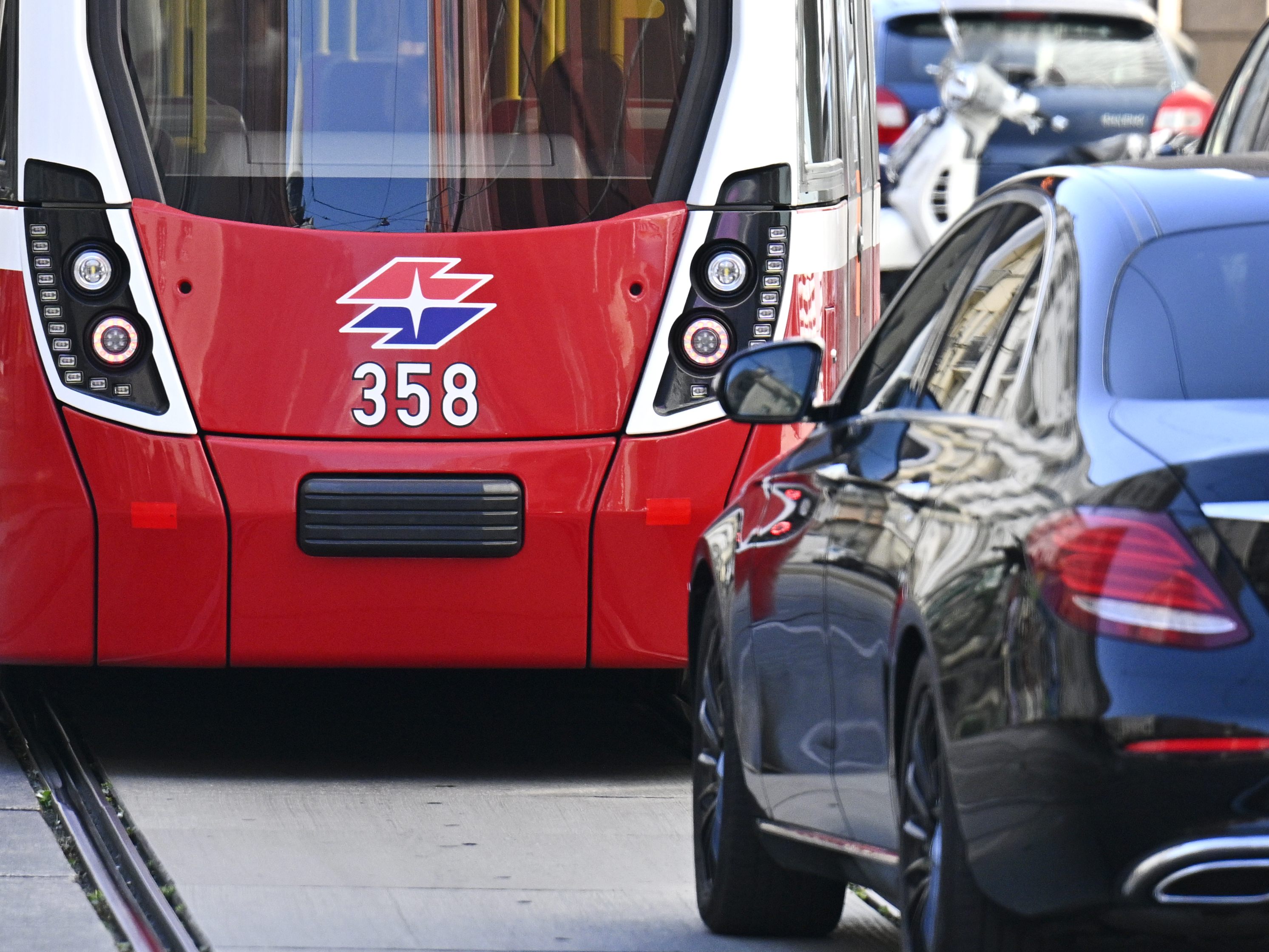 Dichtere-ffi-Intervalle-zu-Allerheiligen-in-Wien