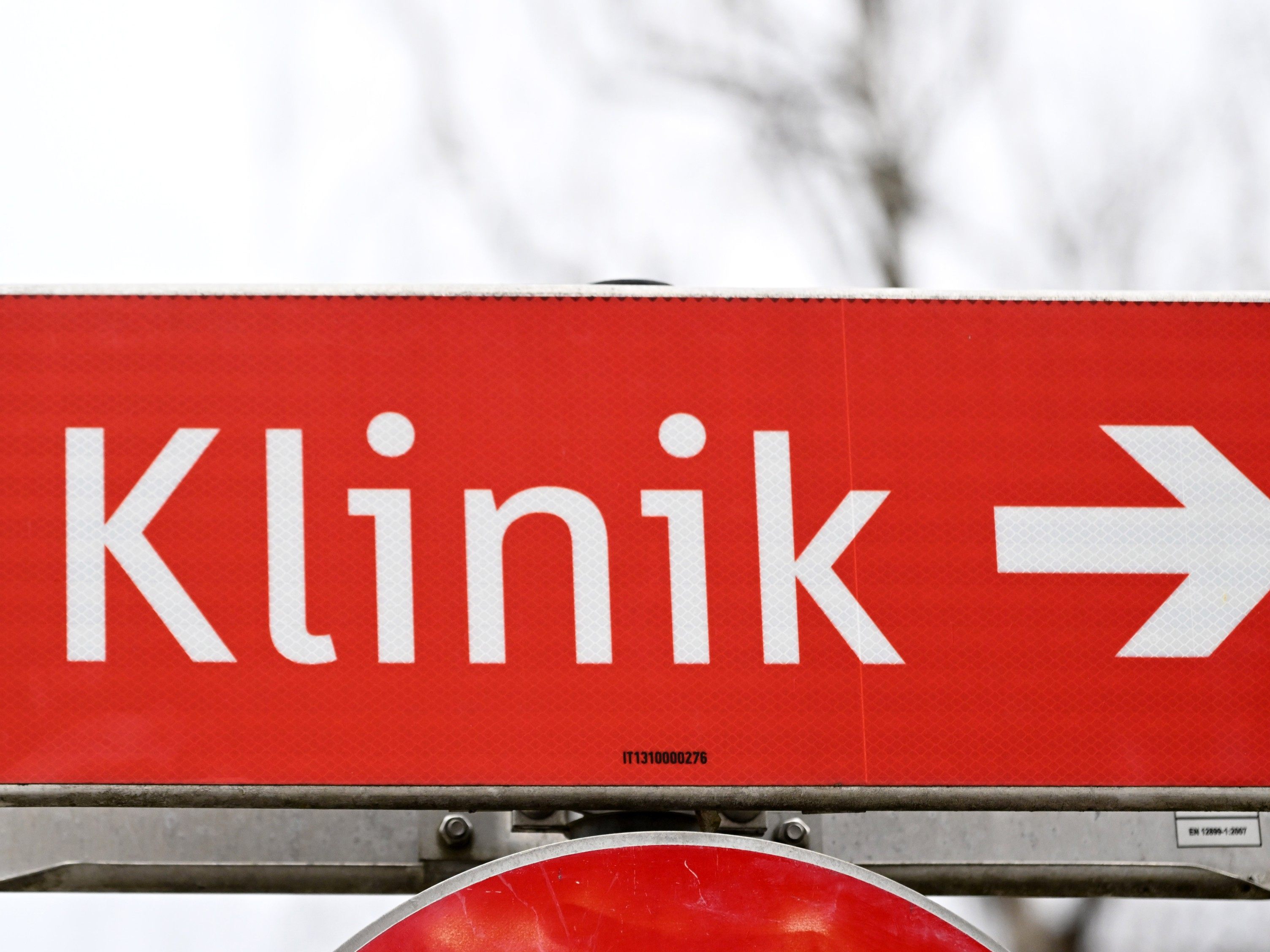 Nach dem Tod einer Patientin mehren sich die politischen Forderungen nach besserer Abstimmung. Nach dem Tod einer Patientin mehren sich die politischen Forderungen nach besserer Abstimmung.