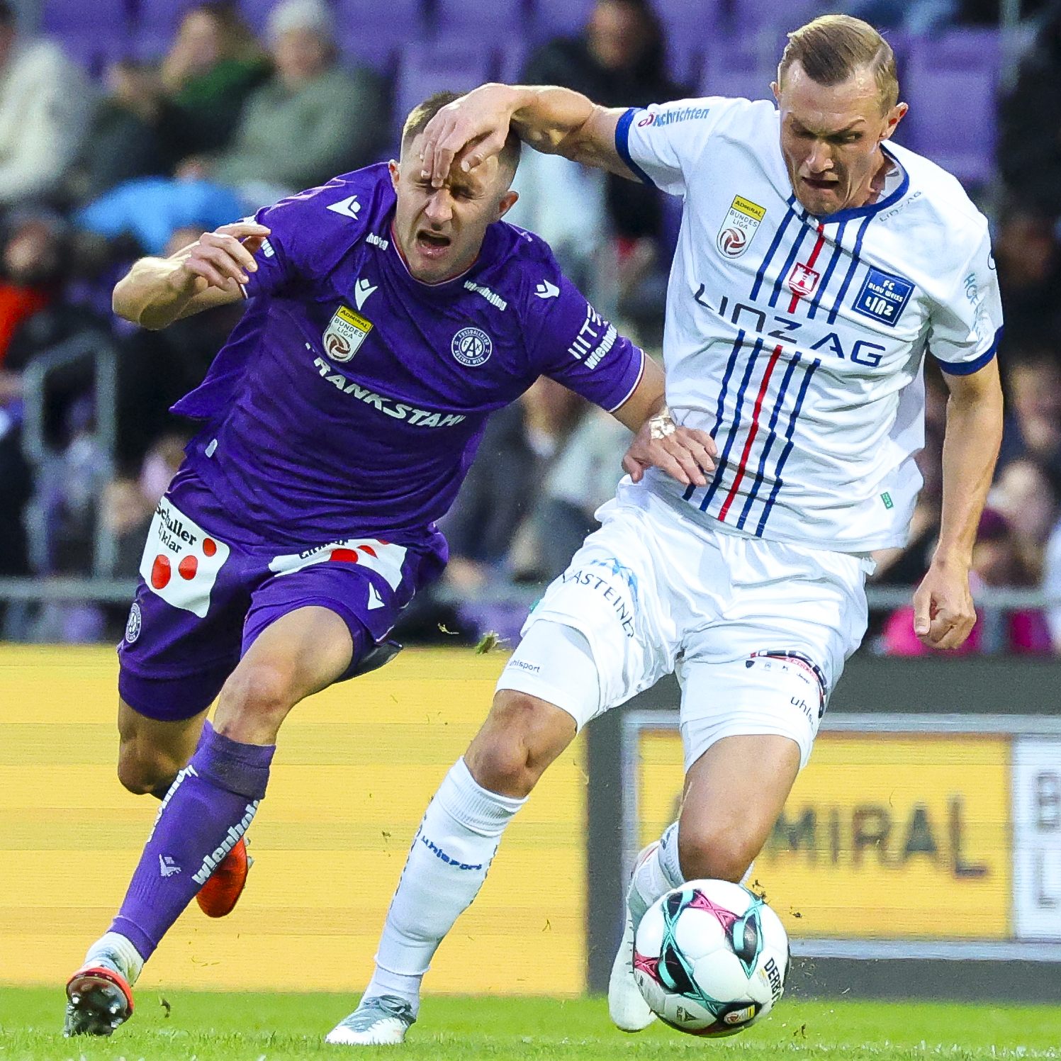 Die Wiener Austria stolpert gegen Blau-Weiß Linz.