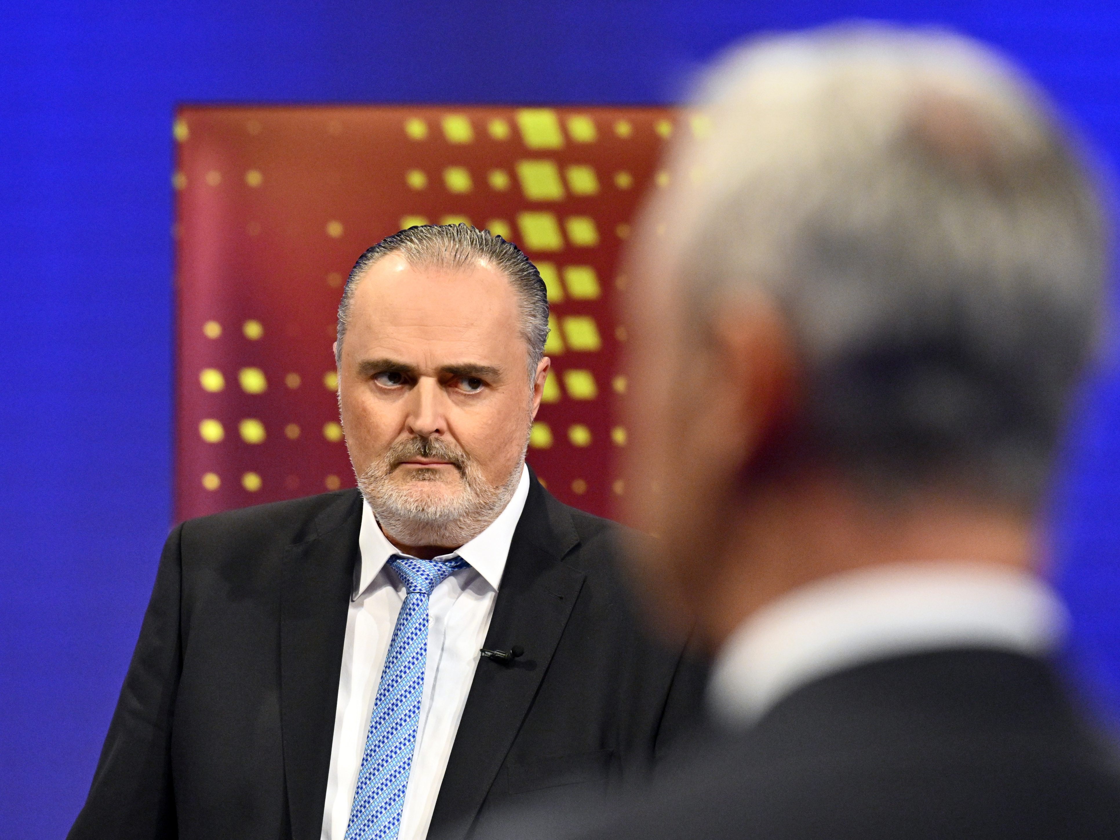 Hofer hat eine Anzeige gegen Doskozil eingebracht. Hofer hat eine Anzeige gegen Doskozil eingebracht.