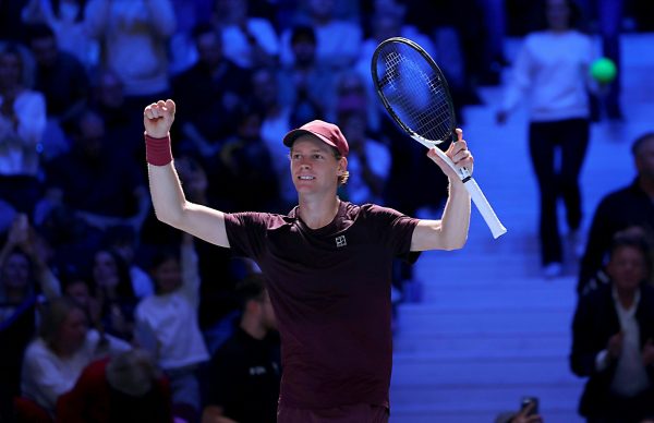 ABD0238_20251026 – WIEN – STERREICH: Jannik Sinner (ITA) am Sonntag, 26. Oktober 2025, anl. des Einzel-Finales im Rahmen der Erste Bank Open in der Wiener Stadthalle. – FOTO: APA/TOBIAS STEINMAURER