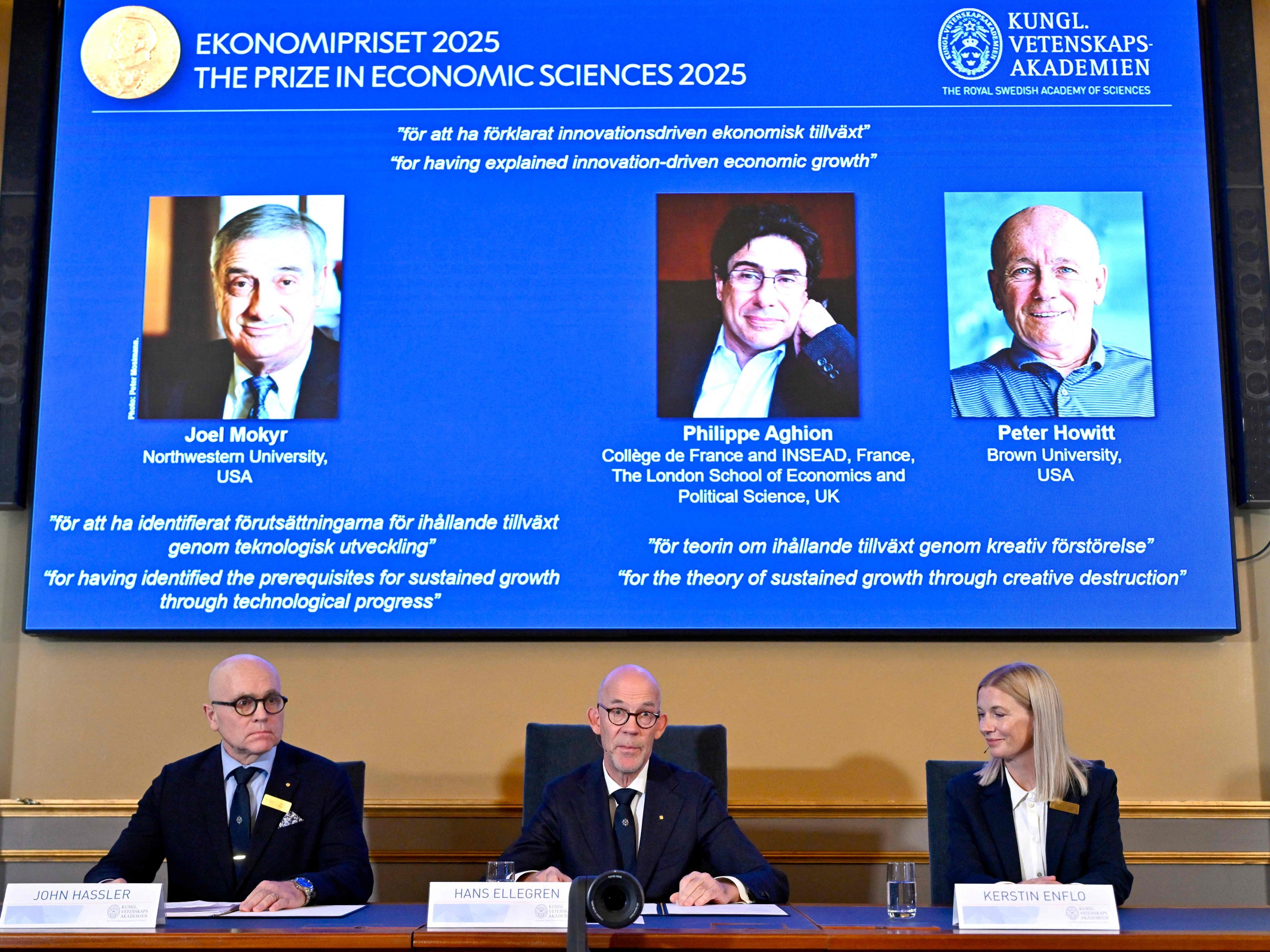 Dotiert sind die Nobelpreise heuer mit einem Preisgeld von 11 Mio. schwedische Kronen (umgerechnet rund 1 Mio. Euro) pro Preiskategorie. Dotiert sind die Nobelpreise heuer mit einem Preisgeld von 11 Mio. schwedische Kronen (umgerechnet rund 1 Mio. Euro) pro Preiskategorie.