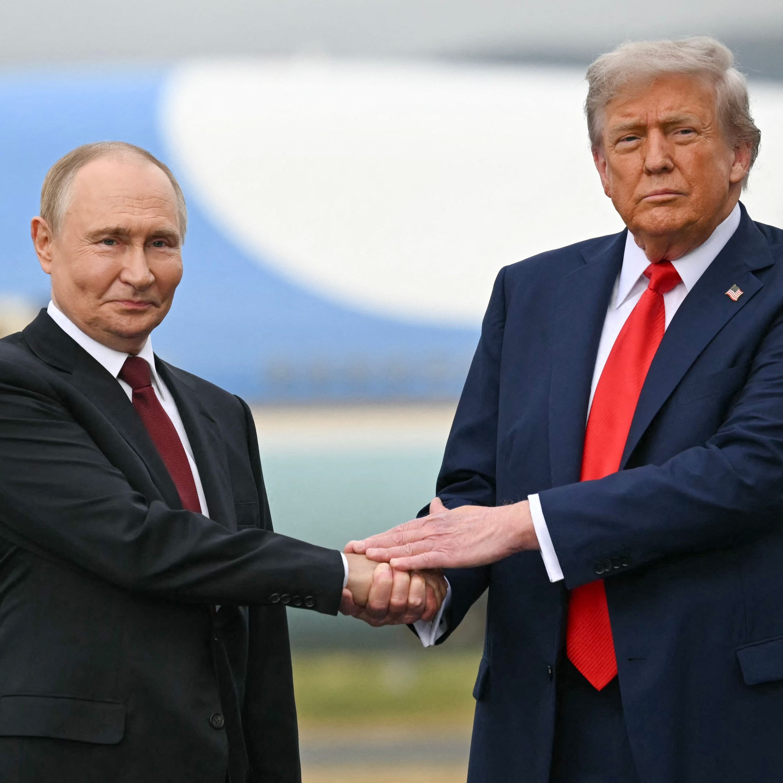 Trump kündigt Treffen mit Putin in Budapest an.