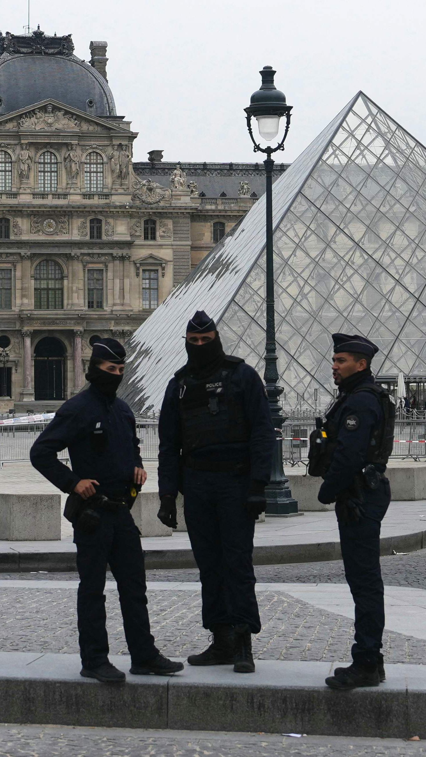 Louvre-Raub: Zwei Täter geständig – Juwelen weiter vermisst