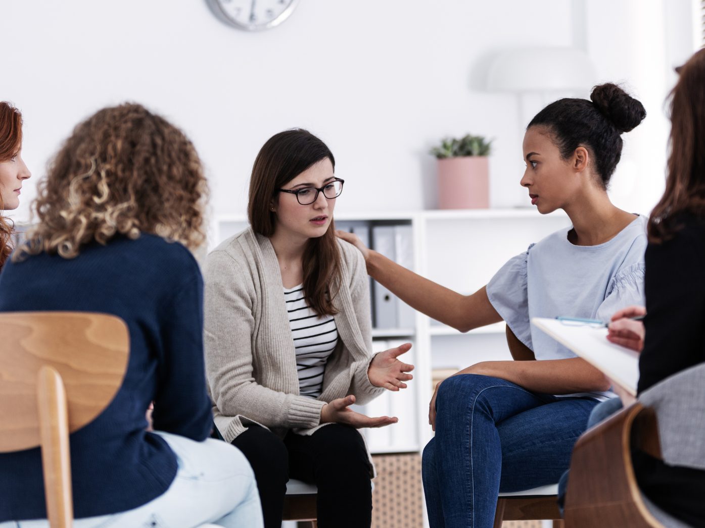 In Wien gibt es ein neues Therapieangebot für Jugendliche nach Gewalterfahrungen. In Wien gibt es ein neues Therapieangebot für Jugendliche nach Gewalterfahrungen.