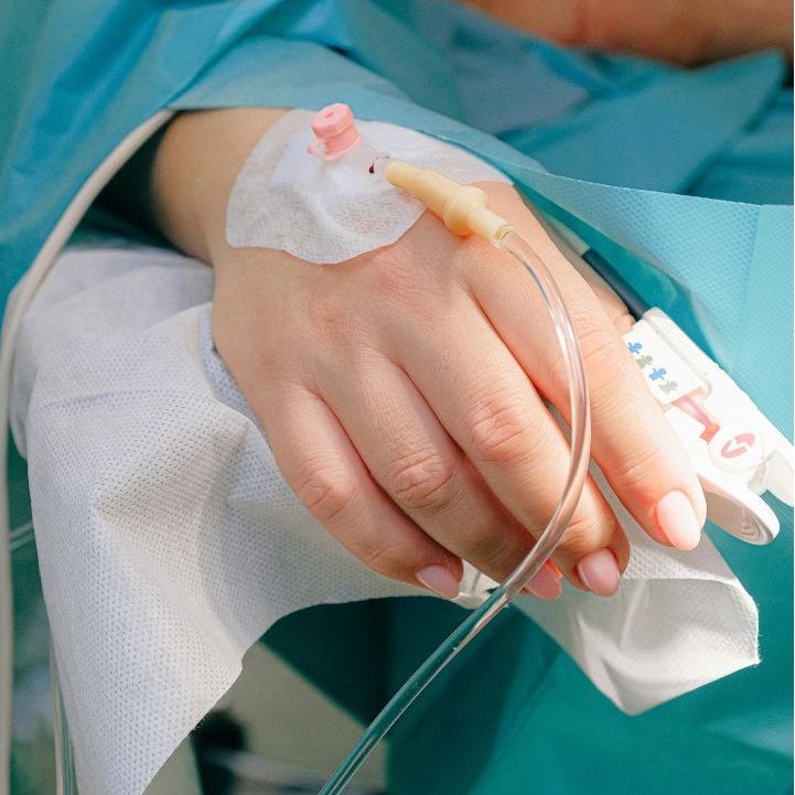 Laut einer Umfrage werden Menschen, die an einer klinischen Studie teilnehmen, vermehrt als "Versuchskaninchen" gesehen.