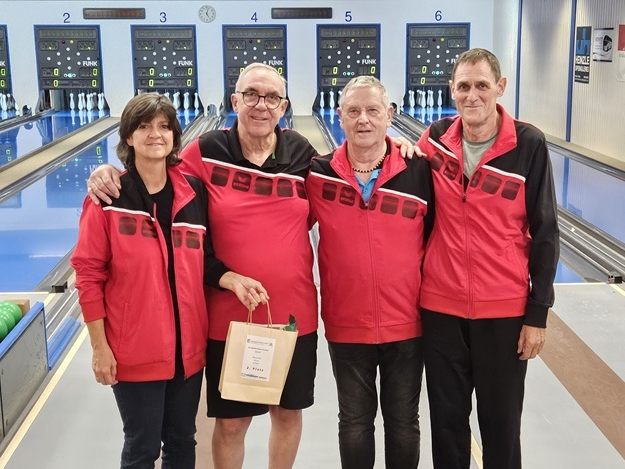 Götzner PVÖ-Kegler beim Mazda Maier-Turnier