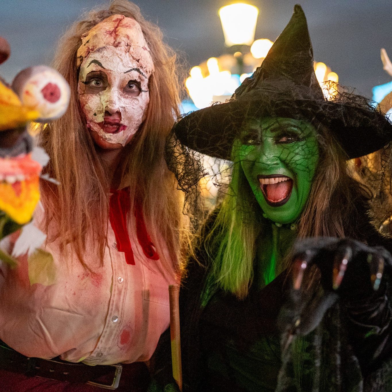 Große Halloween-Feier im Wiener Prater.