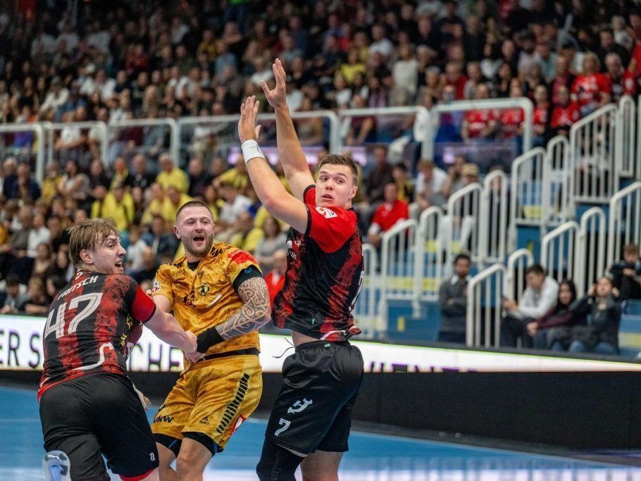 Hard-gewinnt-spektakul-res-107-L-ndlederby
