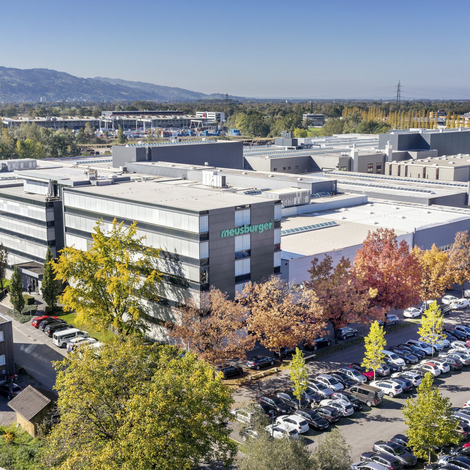 Meusburger bündelt seine Kompetenzen am Standort Wolfurt.